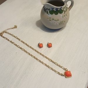 Necklace/earnings set